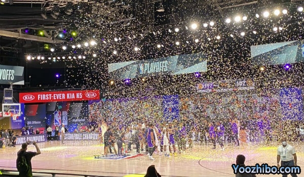 <a href=/lanqiush/lakers/ target=_blank class=infotextkey>湖人</a>力克<a href=/lanqiush/nuggets/ target=_blank class=infotextkey>掘金</a>4-1晋级总决赛