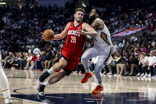NBA季前赛综述：火箭<a href=/lanqiush/spurs/ target=_blank class=infotextkey>马刺</a><a href=/lanqiush/magic/ target=_blank class=infotextkey>魔术</a>领跑 新趋势与球队百态